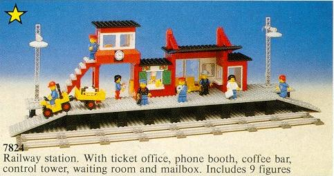 LEGO 7824 Train Station (Railway Station)