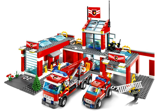 LEGO 7945 Fire Station