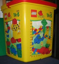 LEGO 7975 Large Bucket