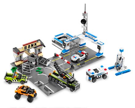 LEGO 8211 Brick Street Getaway