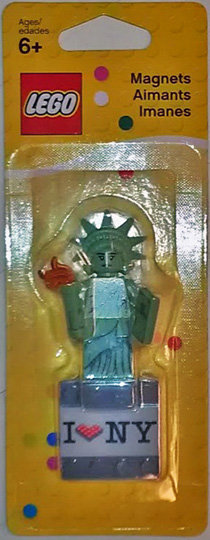 LEGO 850497 Lady Liberty Minifigure Magnet blister pack