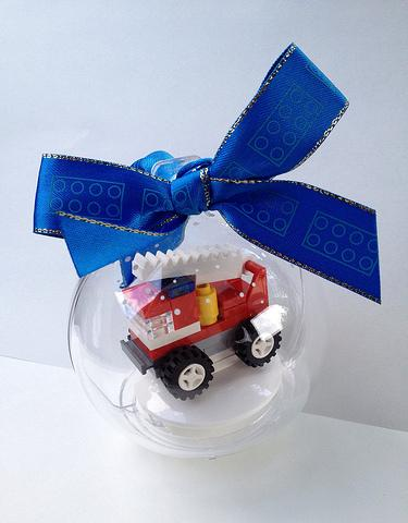LEGO 850842 Fire Truck Holiday Bauble