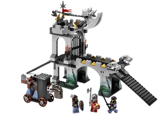 LEGO 8822 Gargoyle Bridge