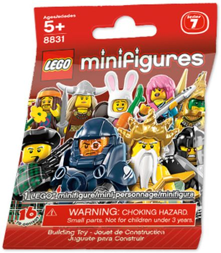 LEGO 8831 Minifigure, Series 7 (Complete Random Set of 1 Minifigure)