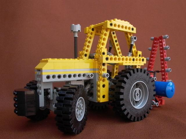 LEGO 8849 Tractor