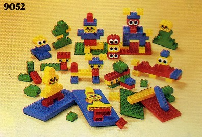 LEGO 9052 Duplo Basic Set Figures