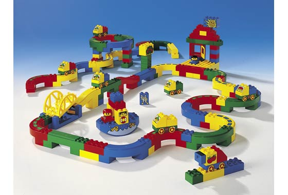 LEGO 9067 Basic Brick Runner