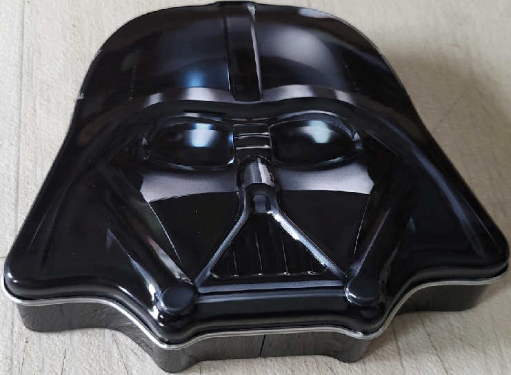 LEGO 912408-2 Darth Vader metal box (Helmet Shaped Box Version)