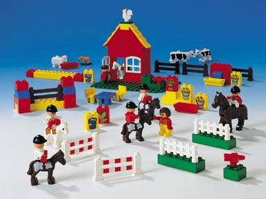 LEGO 9149 Duplo Pony Stables
