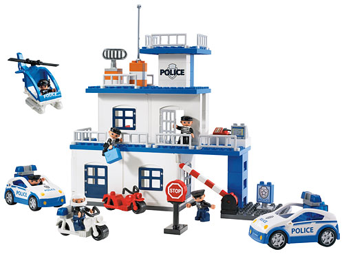 LEGO 9229 Police Station