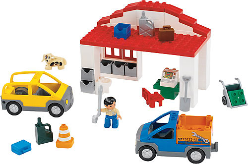 LEGO 9237 Garage