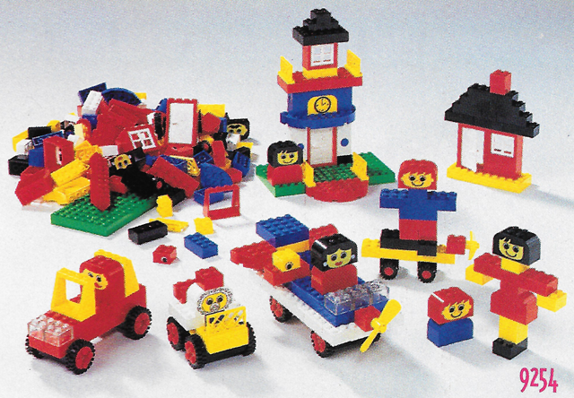 LEGO 9254-2 Medium Basic Set
