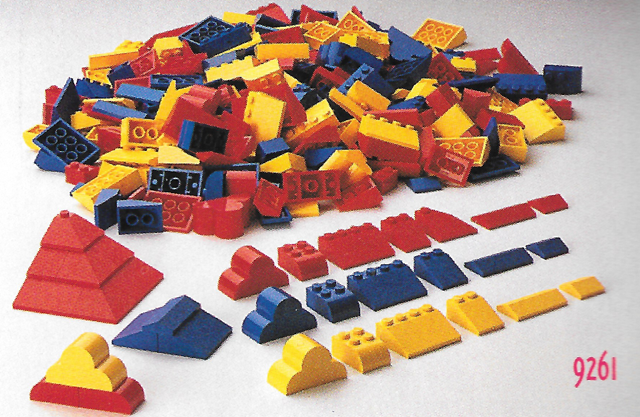 LEGO 9261 Sloped Bricks (Roof Tiles)
