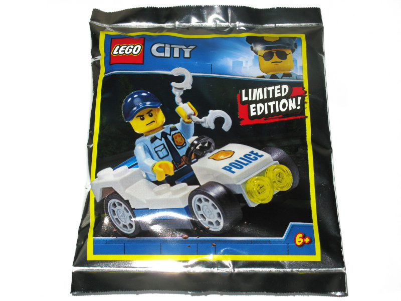 LEGO 951907 Policeman with Police Car foil pack