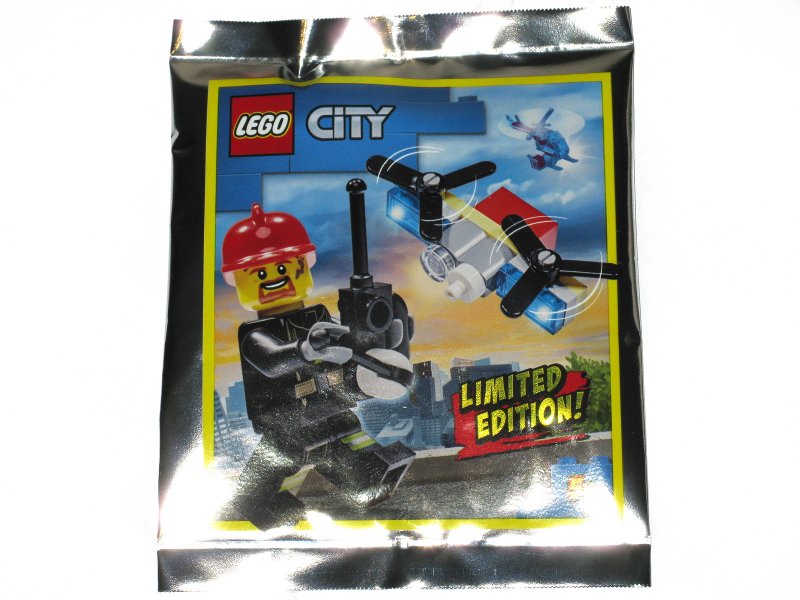 LEGO 952002 Fireman with Drone foil pack