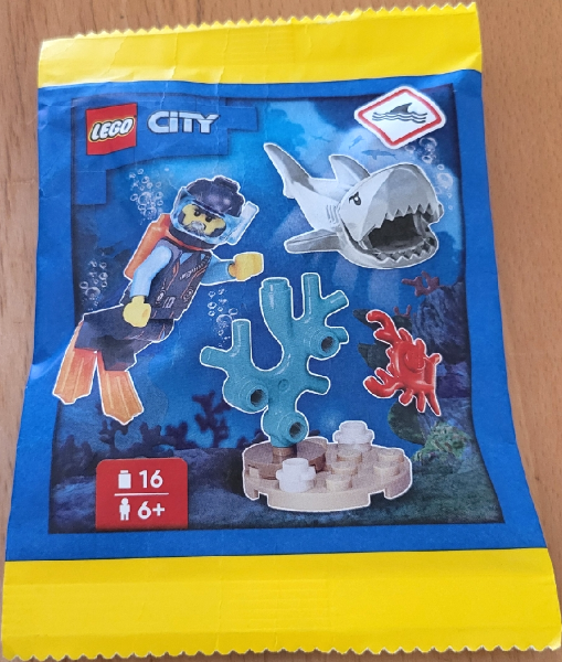 LEGO 952406 Diver with Reef and Shark paper bag