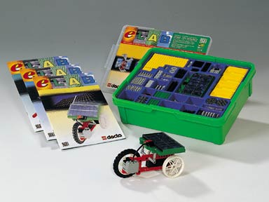 LEGO 9681 eLAB Renewable Energy Set (1999 Version)