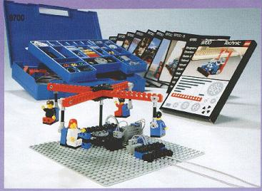 LEGO 9700 Technic Control Center (Technic Control 0 Set)