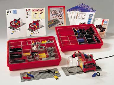 LEGO 9701 Control Lab Building Set (Technology Building Set)