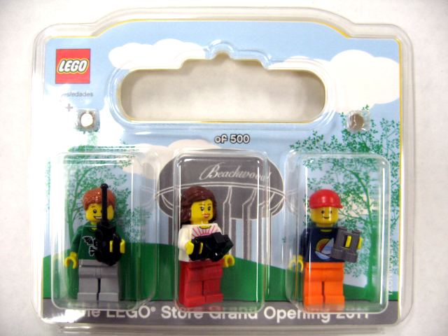 LEGO Beachwood LEGO Store Grand Opening Exclusive Set, Beachwood Place, Beachwood, OH blister pack