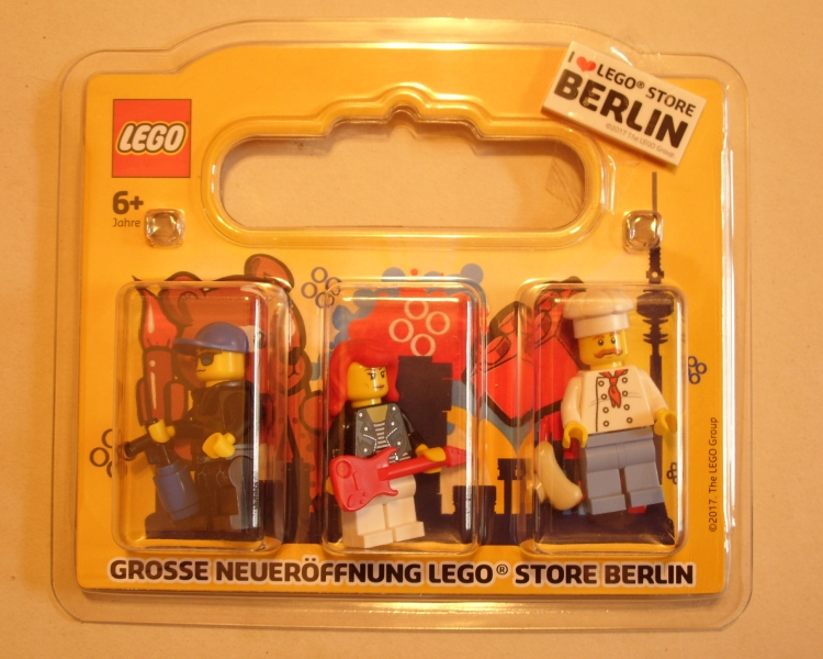 LEGO Berlin-2 LEGO Store Grand Re-opening Exclusive Set, Berlin, Germany blister pack
