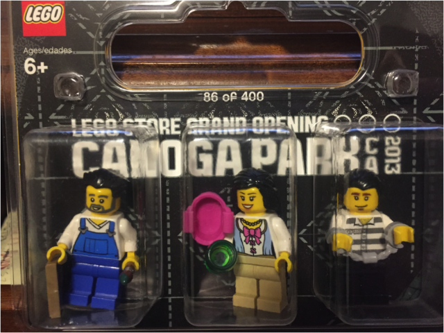 LEGO CanogaPark LEGO Store Grand Opening Exclusive Set, Westfield Topanga Mall, Canoga Park, CA blister pack