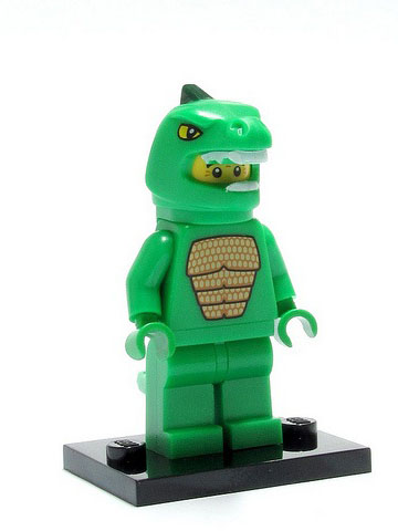 LEGO col05-6 Lizard Man, Series 5 (Complete Set with Stand and Accessories)