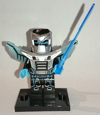 LEGO col15-11 Laser Mech, Series 15 (Complete Set with Stand and Accessories)