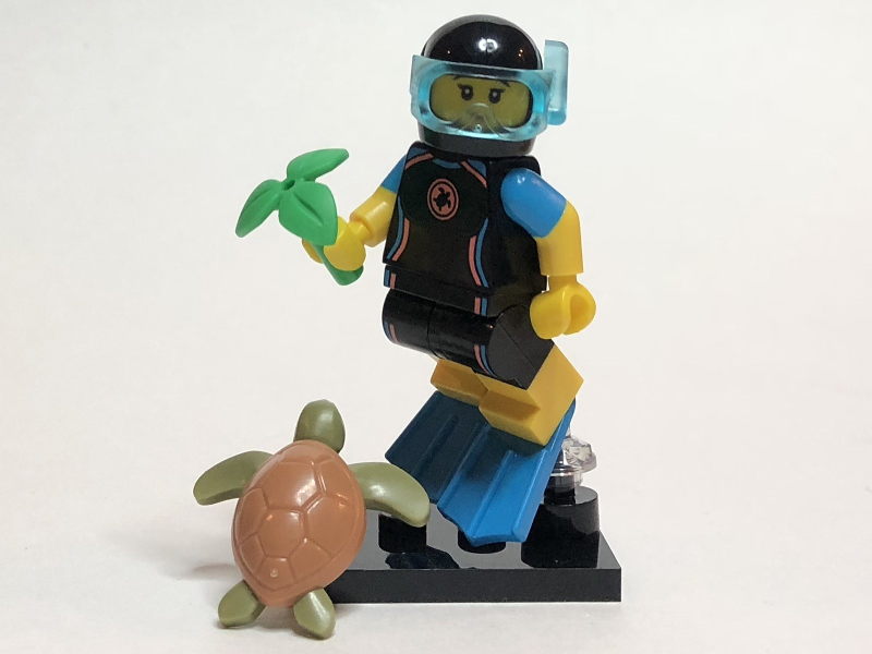 LEGO col20-12 Sea Rescuer, Series 20 (Complete Set with Stand and Accessories)