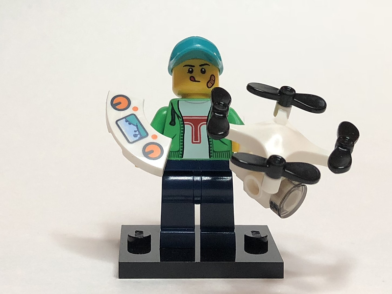 LEGO col20-16 Drone Boy, Series 20 (Complete Set with Stand and Accessories)
