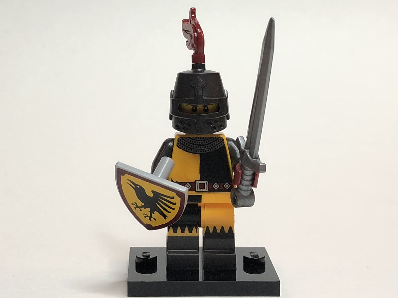 LEGO col20-4 Tournament Knight, Series 20 (Complete Set with Stand and Accessories)