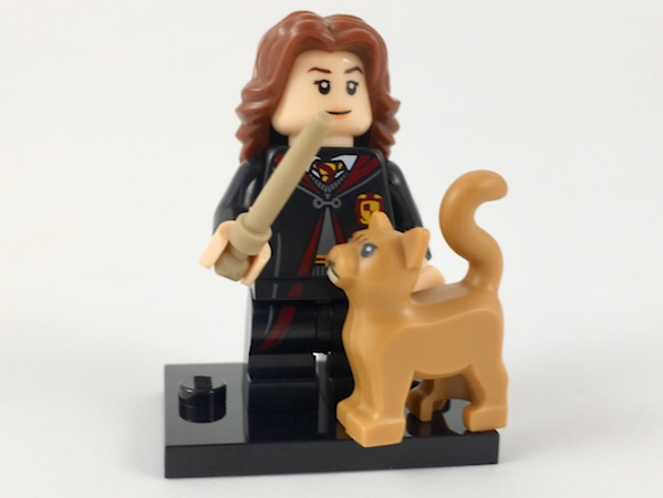 LEGO colhp-2 Hermione Granger in School Robes, Harry Potter, Series 1 (Complete Set with Stand and Accessories)