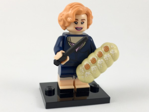 LEGO colhp-20 Queenie Goldstein, Harry Potter, Series 1 (Complete Set with Stand and Accessories)