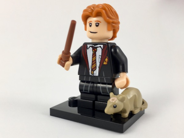 LEGO colhp-3 Ron Weasley in School Robes, Harry Potter, Series 1 (Complete Set with Stand and Accessories)