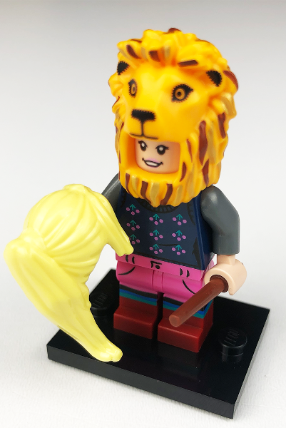 LEGO colhp2-5 Luna Lovegood, Harry Potter, Series 2 (Complete Set with Stand and Accessories)