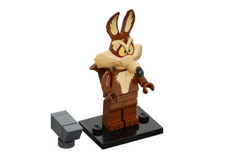 LEGO collt-3 Wile E. Coyote (Complete Set with Stand and Accessories)