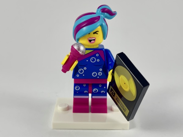 LEGO coltlm2-9 Flashback Lucy, The LEGO Movie 2 (Complete Set with Stand and Accessories)