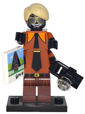 LEGO coltlnm-15 Flashback Garmadon, The LEGO Ninjago Movie (Complete Set with Stand and Accessories)