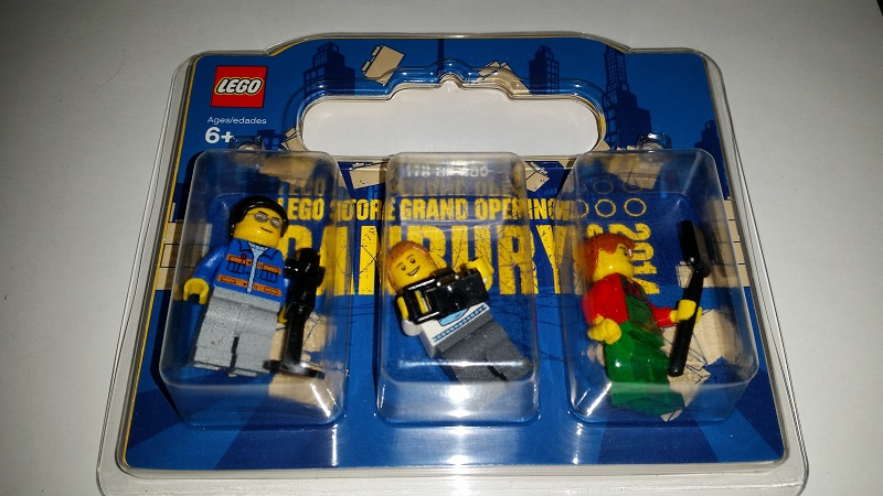 LEGO Danbury LEGO Store Grand Opening Exclusive Set, Danbury Fair, Danbury, CT blister pack