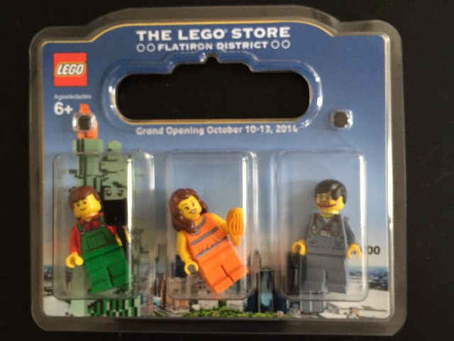 LEGO Flatiron LEGO Store Grand Opening Exclusive Set, Flatiron District, New York, NY blister pack