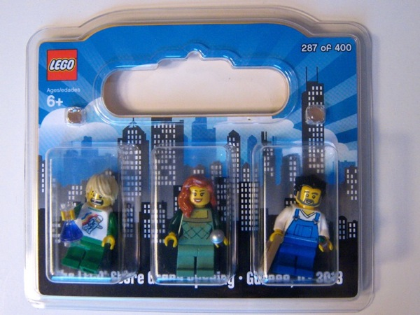 LEGO Gurnee LEGO Store Grand Opening Exclusive Set, Gurnee Mills, Gurnee, IL blister pack