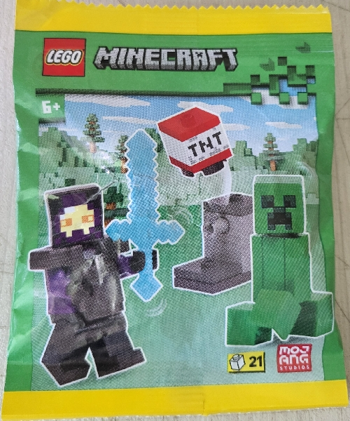 LEGO L0002247 Realm Raider with Creeper and TNT Launcher paper bag