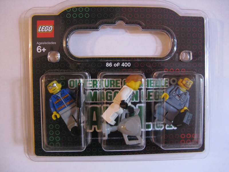 LEGO Laval LEGO Store Grand Opening Exclusive Set, Carrefour Laval, Laval, QC, Canada blister pack