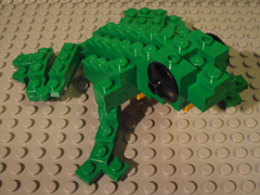 LEGO LLCA31 Tree Frog Sculpture (LEGOLAND California Ambassador Pass Exclusive)