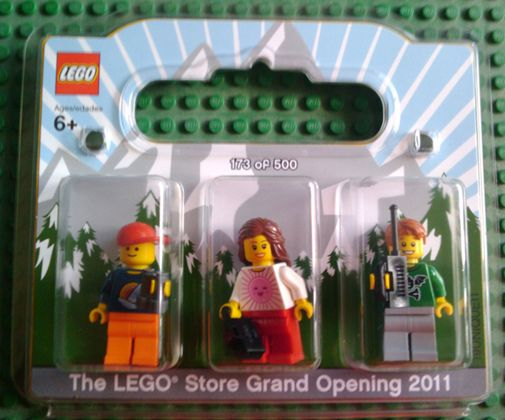 LEGO LoneTree LEGO Store Grand Opening Exclusive Set, Vistas Court, Lone Tree, CO blister pack