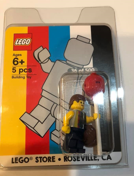 LEGO Roseville LEGO Store Grand Opening Exclusive Set, Roseville, CA blister pack