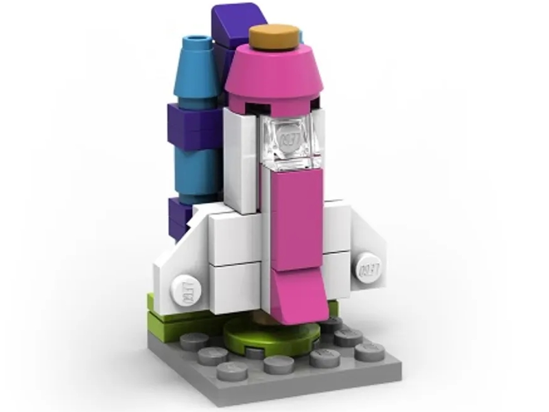 LEGO SHUTTLE LEGO Brand Store Exclusive Build - Space Shuttle