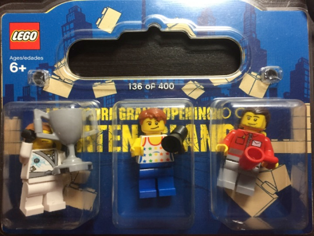 LEGO StatenIsland LEGO Store Grand Opening Exclusive Set, Staten Island Mall, Staten Island, NY blister pack
