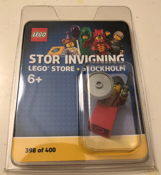 LEGO Stockholm-2 LEGO Store Grand Opening Exclusive Set, Stockholm, Sweden blister pack