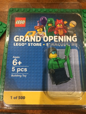 LEGO Syracuse LEGO Store Grand Opening Exclusive Set, Destiny Mall, Syracuse, NY blister pack
